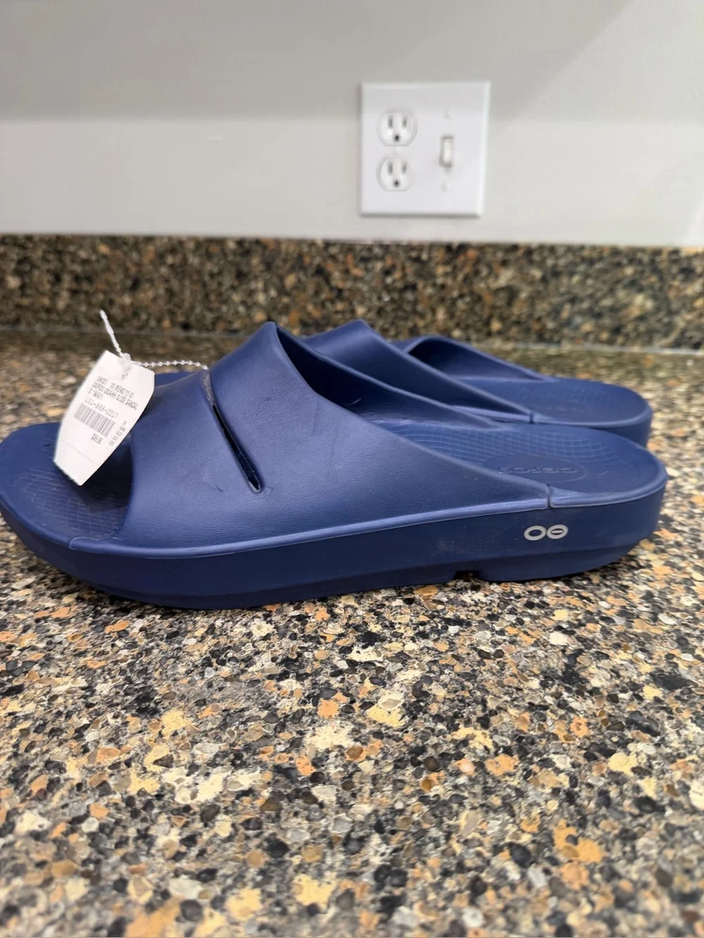 OOFOS OOah Slide Sandals in Navy Blue Mens 10/ ladies 12